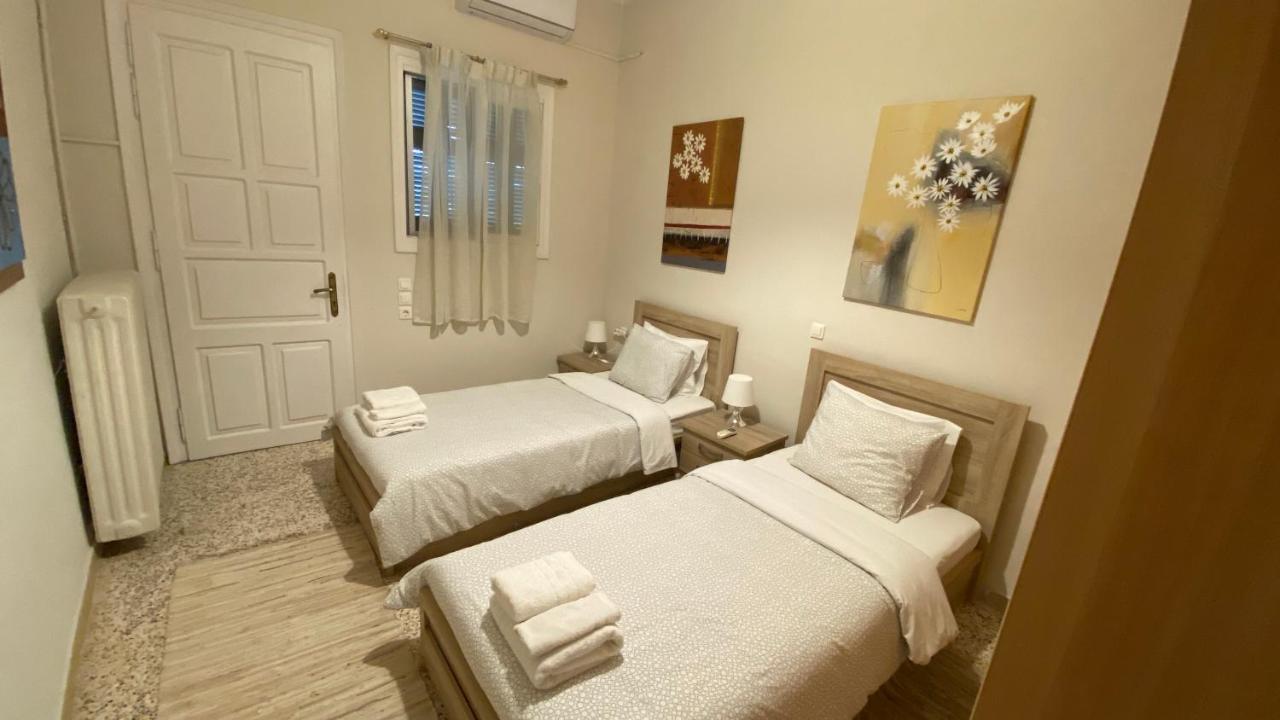 Апартаменты Patras White Castle Экстерьер фото