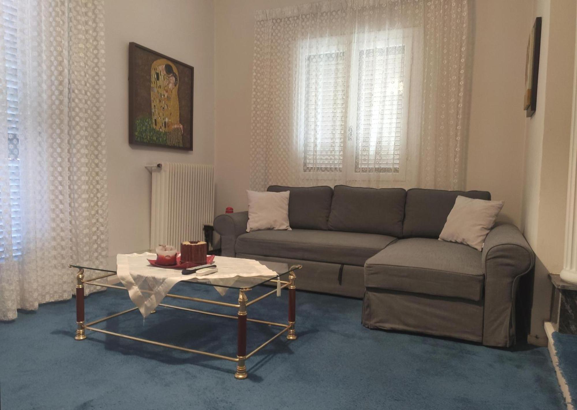 Апартаменты Patras White Castle Экстерьер фото