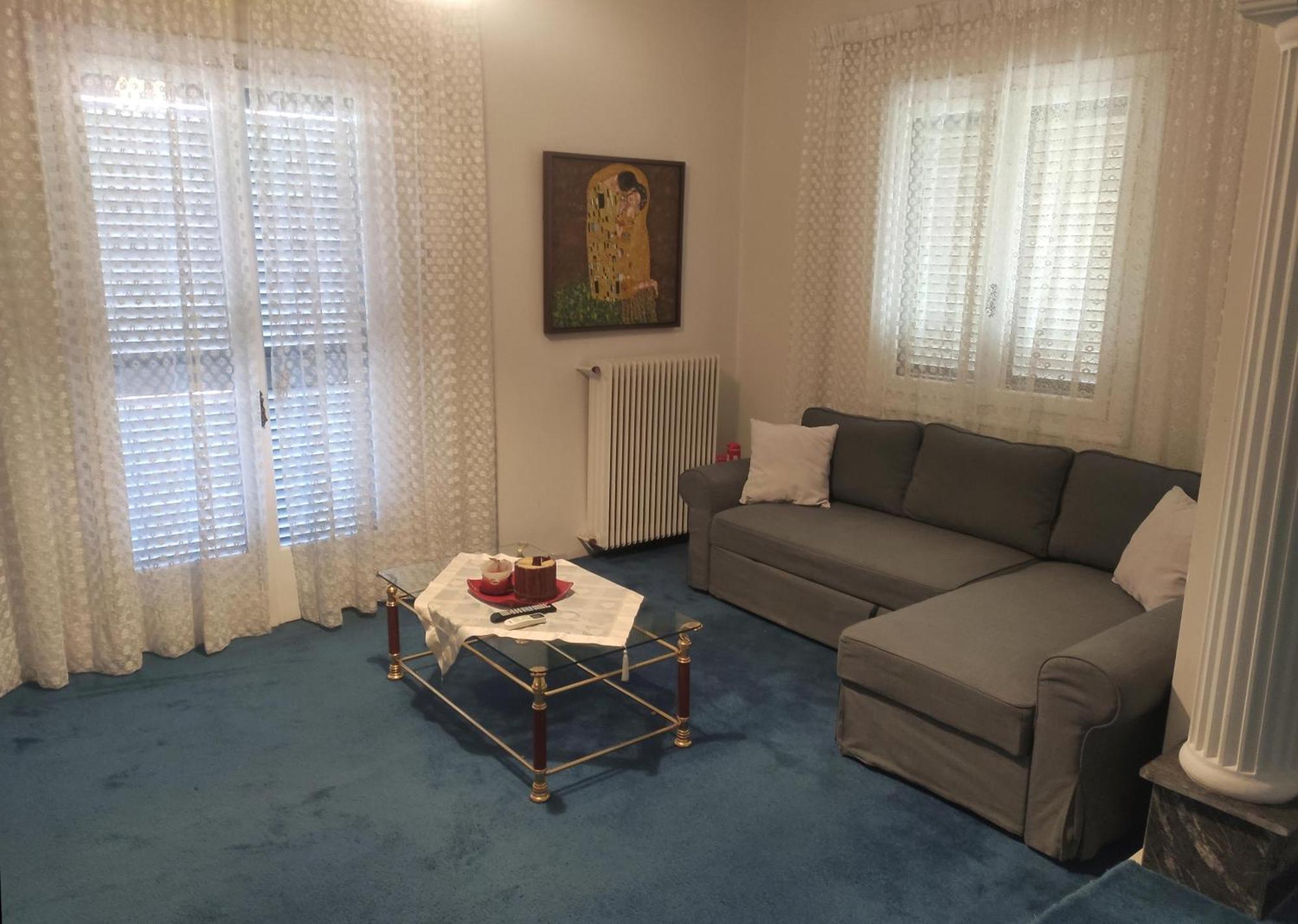 Апартаменты Patras White Castle Экстерьер фото